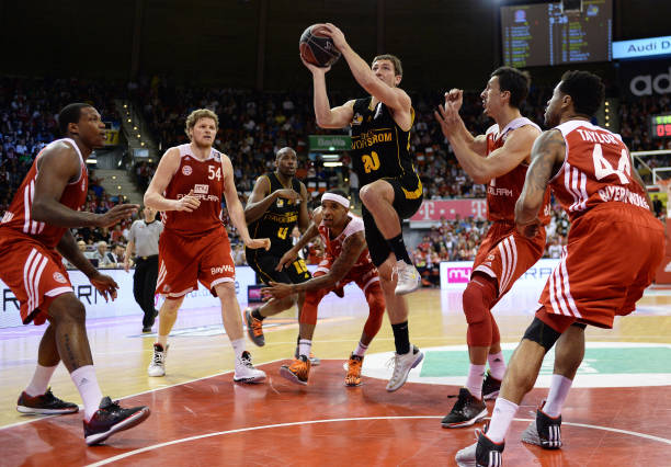 斯离队后的 斯离队后的