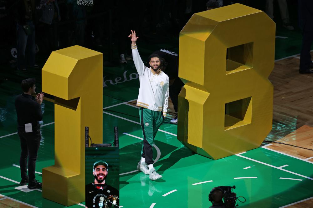 年轻中锋的 年轻中锋的